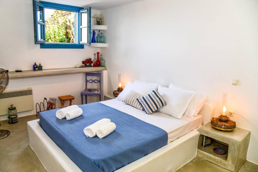 Villa Niloya Kythnos Loutra  Exterior photo