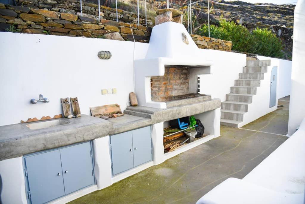 Villa Niloya Kythnos Loutra  Exterior photo